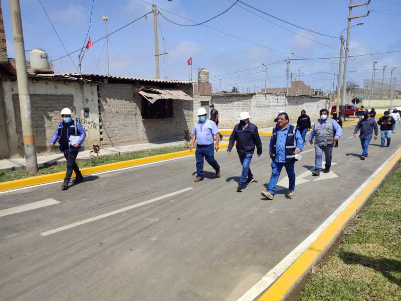Nepeña: Autoridades certifican culminación de pistas y veredas en Solivín