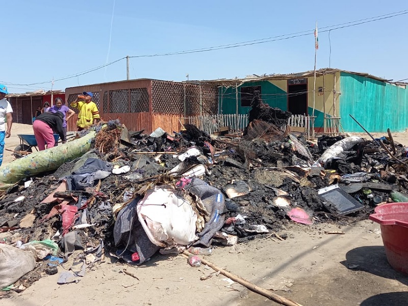 Chimbote: Siete familias se quedan sin casas, tras incendio