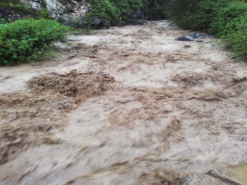Áncash: dos puentes derribados en Huaraz por efecto de las lluvias