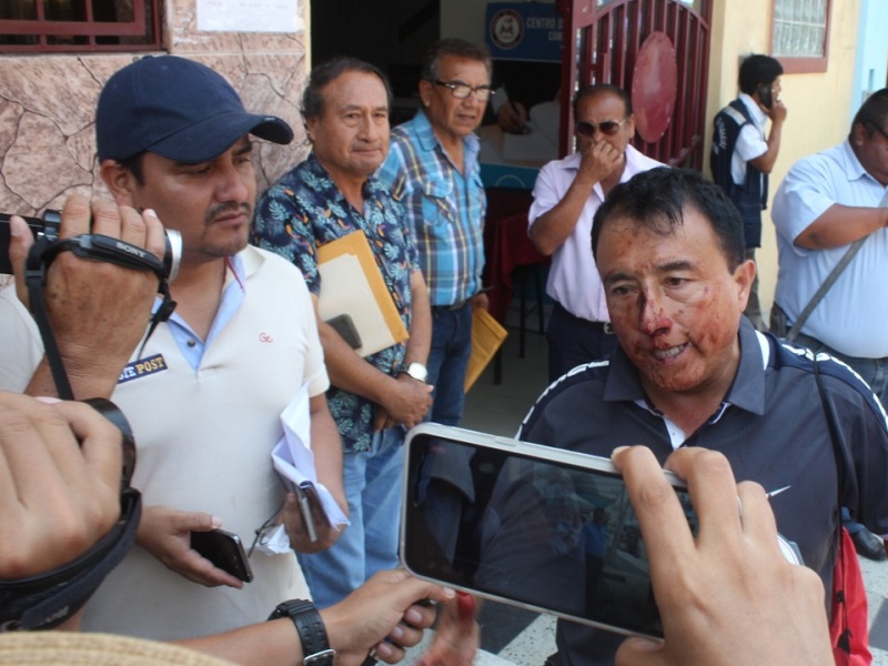 Fiscal Richard Contreras niega versión de periodista Carlos Enríquez
